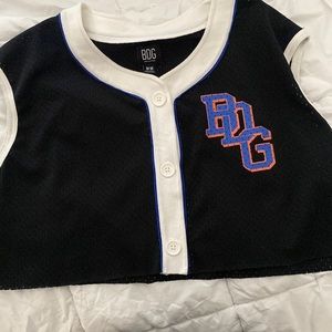 A medium BDG jersey top with logo.